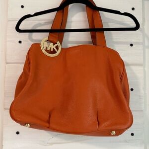 Michael Kors Shoulder Bag Large Slouchy Gold Tone Hardware Leather Handbag.